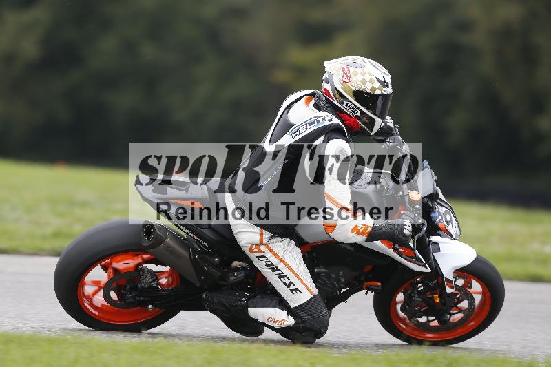 Archiv-2025/57 03.10.2025 Speer Racing ADR/Gruppe gruen/911